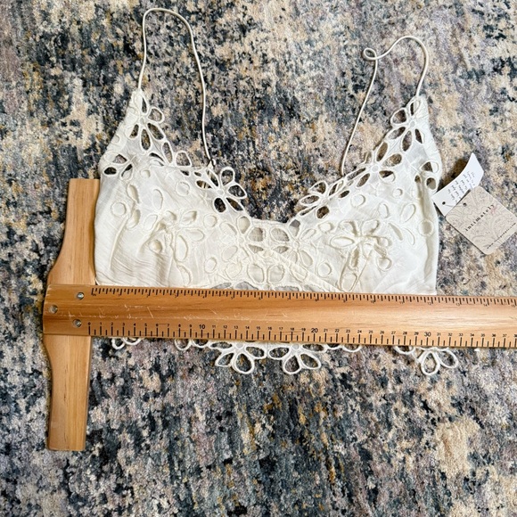 NWT Free People Adelia Lace Bralette Sz M - Picture 10 of 13